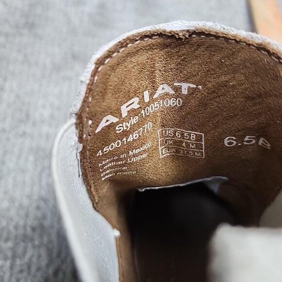 Ariat Boots Bradley Snip Toe Suede Women's Size 6.5B New - Picture 7 of 11